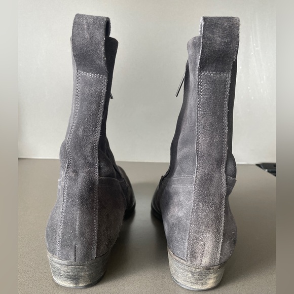 Jimmy Choo for H&M suede boots - Picture 3 of 7